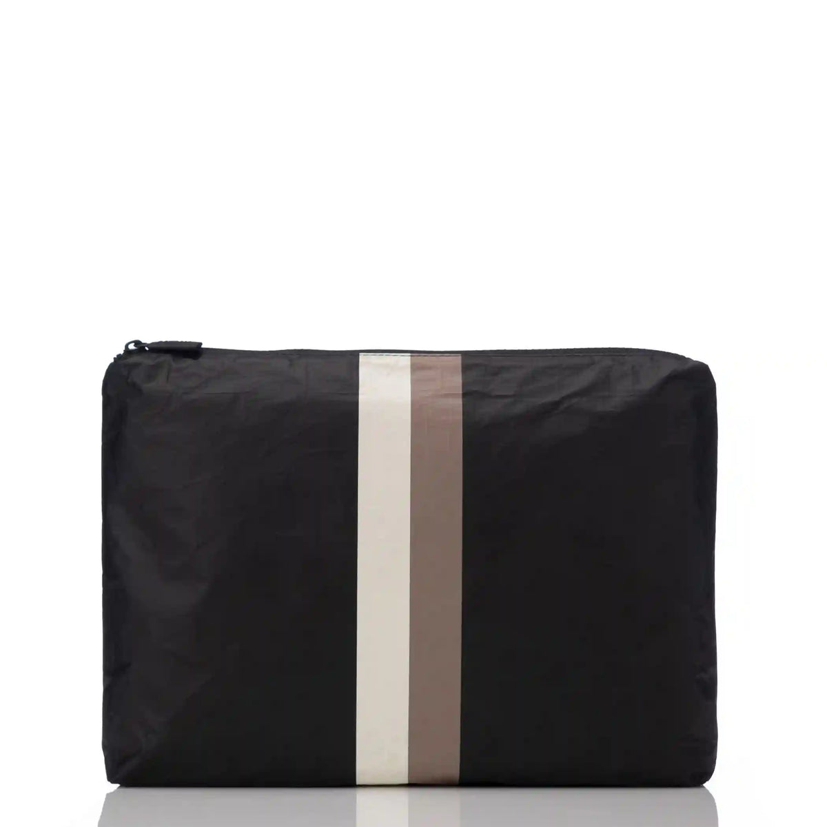 Le Voyageur Mid Pouch in Caffe on Black Main image