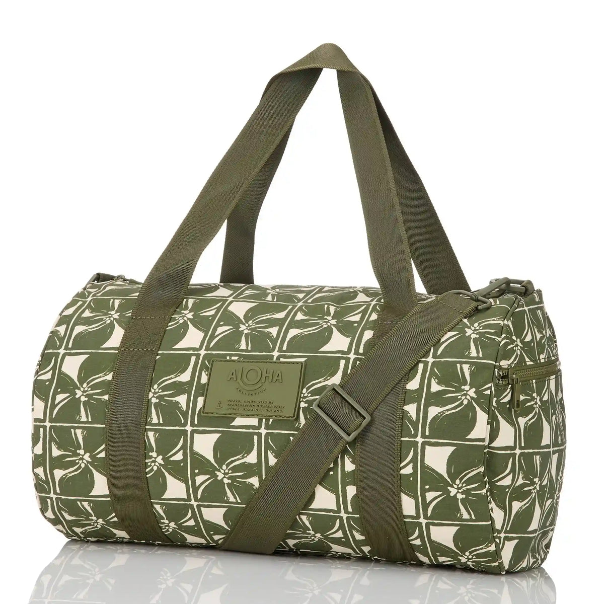 Lattice Keep It Light Sporty Duffle in Olive Main image