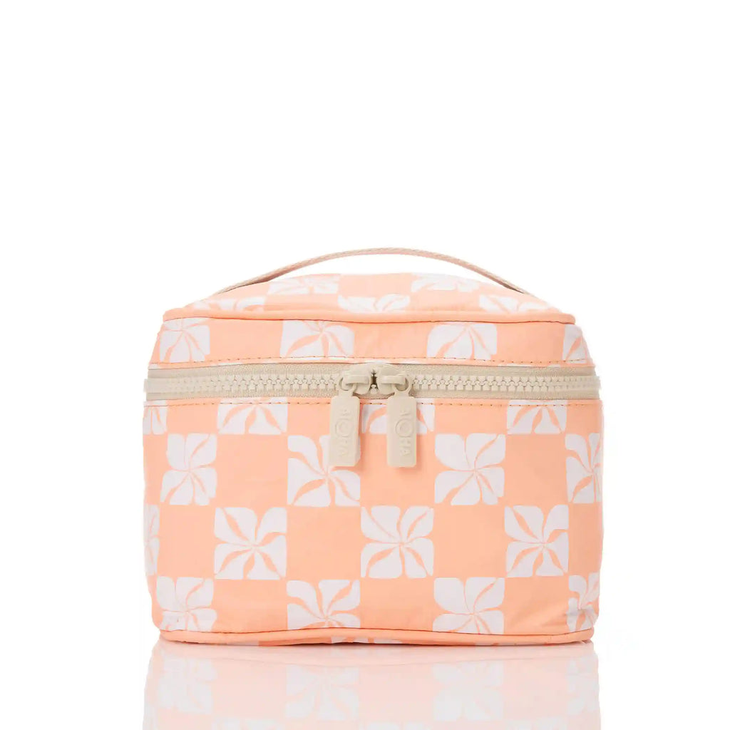 Pua Check Cabin Crew Kit in Peachy