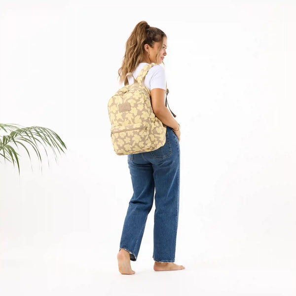 Puakenikeni Buds Keep it Light Backpack in Affogato