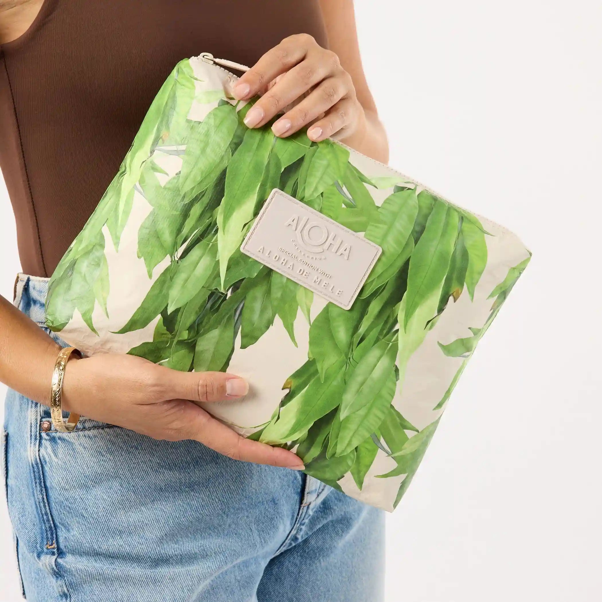 Lei Maile Mid Pouch in Maile by Aloha De Mele Secondary image