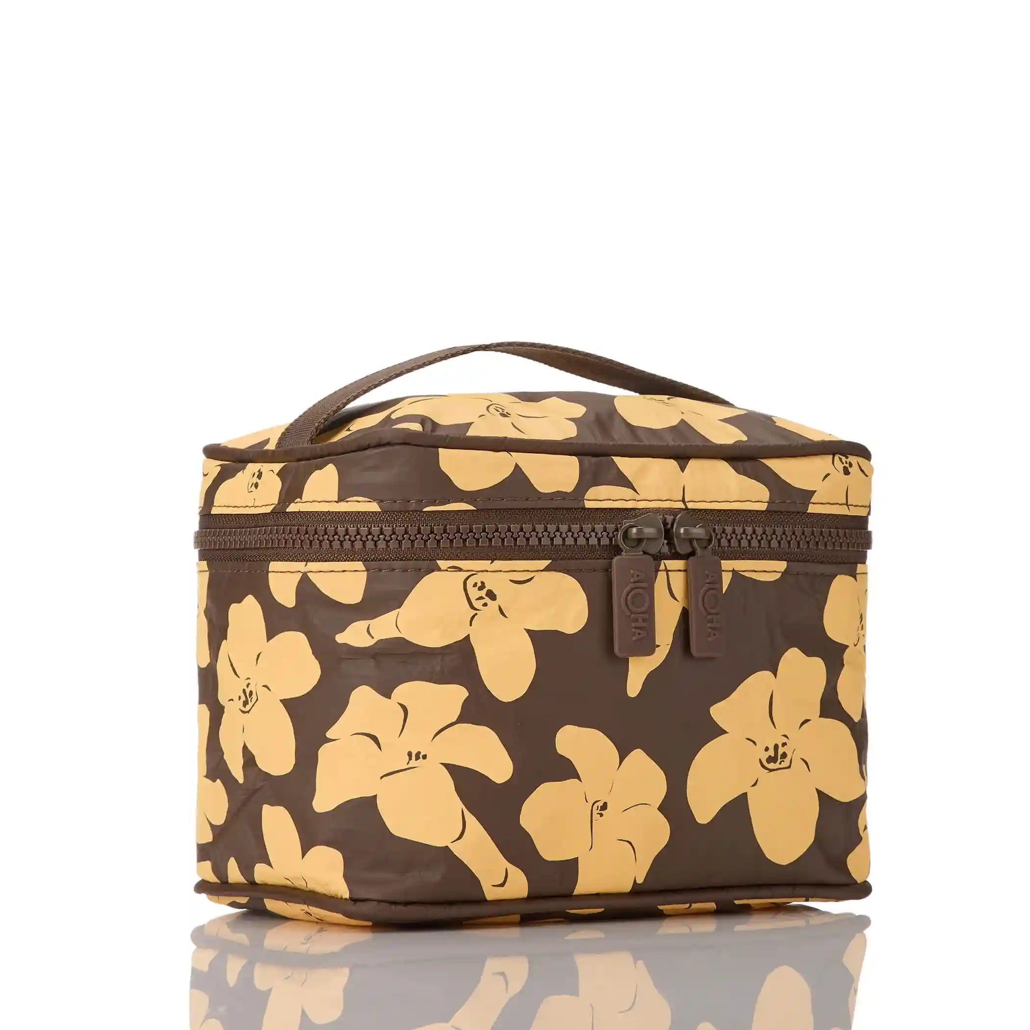 Puakenikeni Buds Cabin Crew Kit in Cutie Secondary image