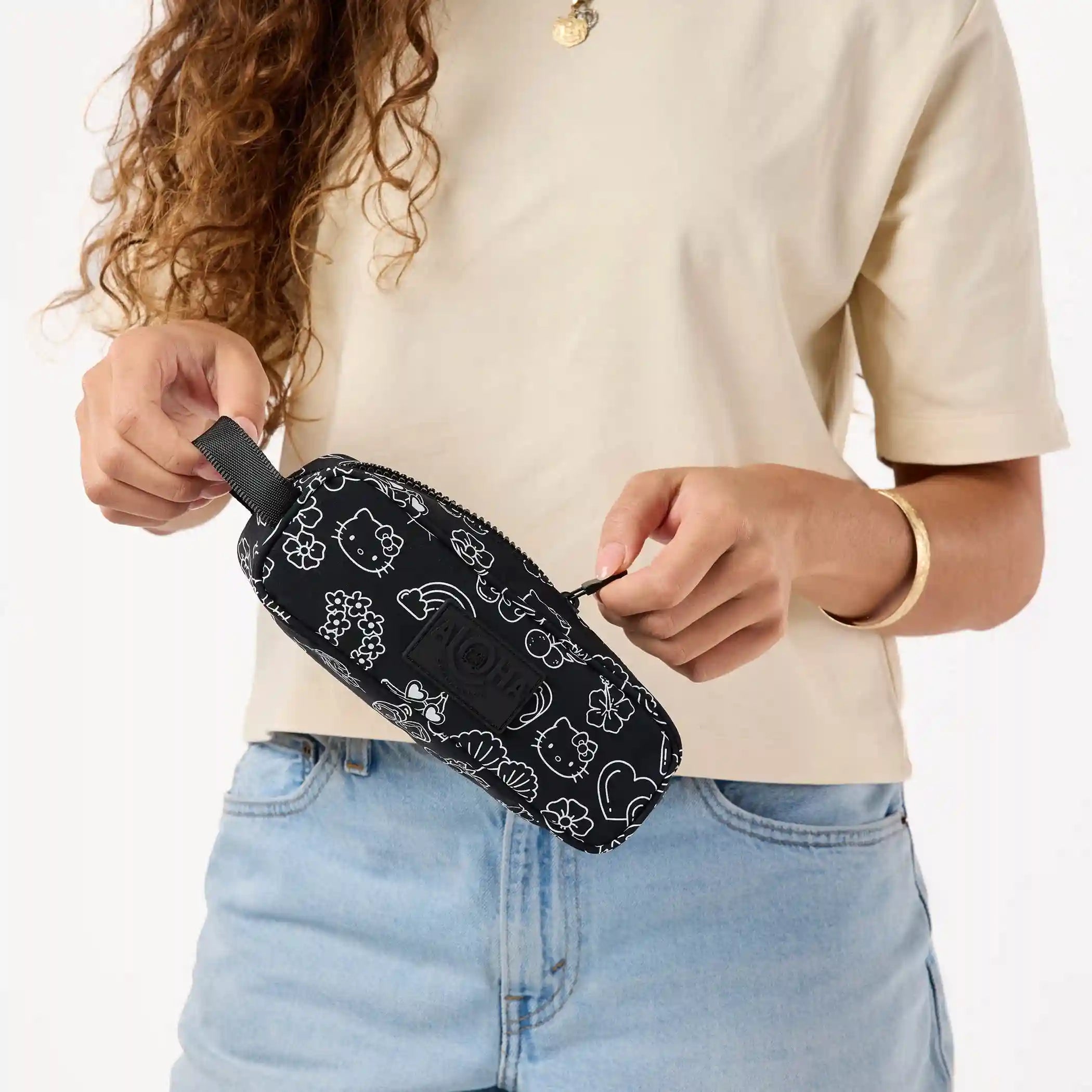 ALOHA Icons Pencil Case in White Secondary image