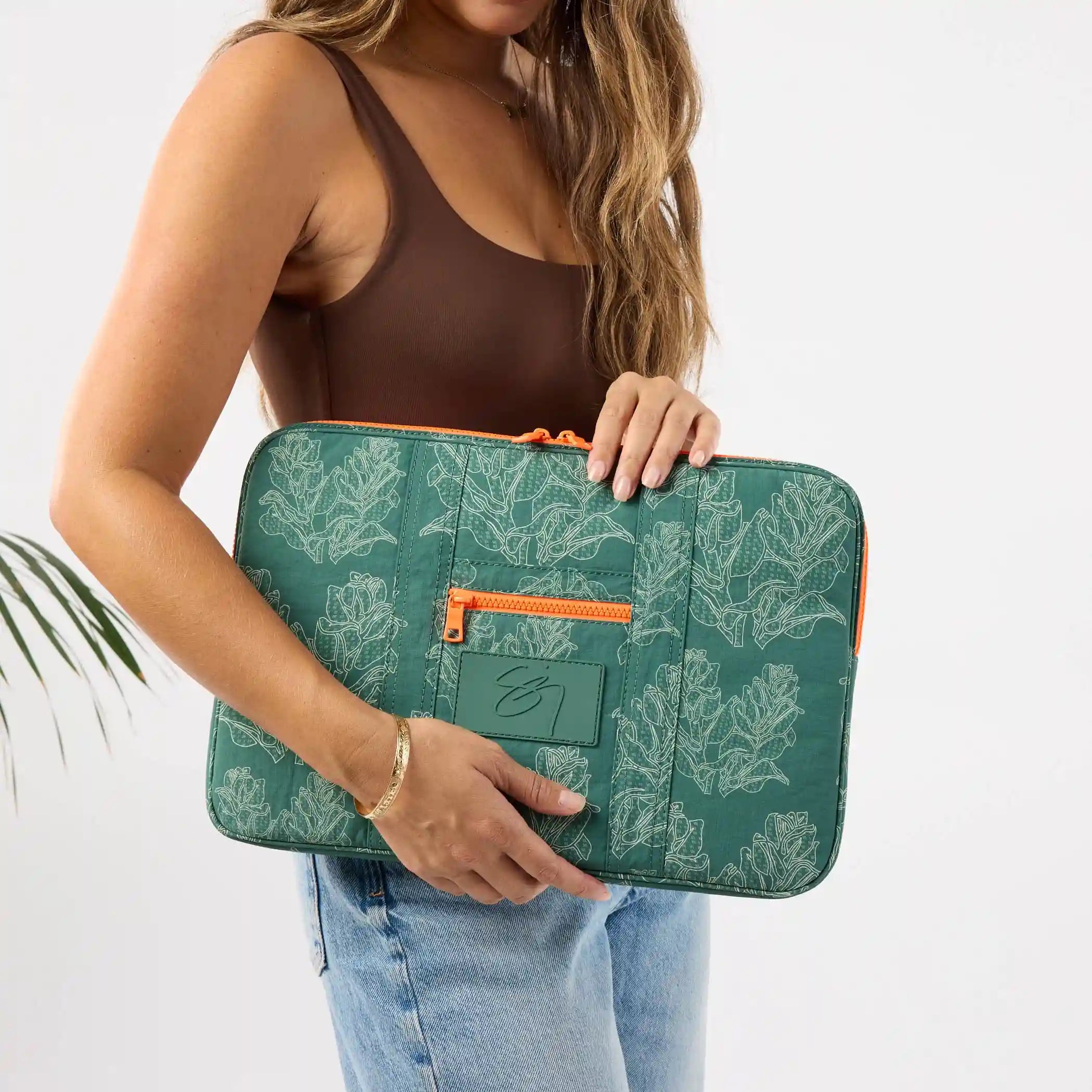 Leiha'a'akolea 16 Inch Keep It Light Laptop Case in Mauka by Sig Zane Secondary image