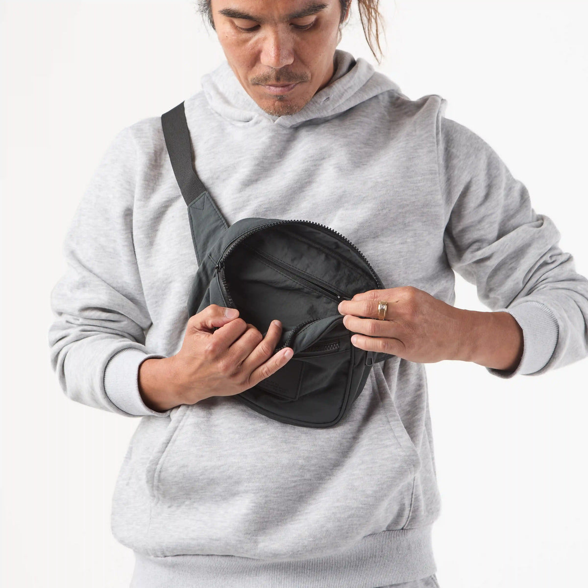 Holomua Keep It Light Hip Pack in Sand on Black