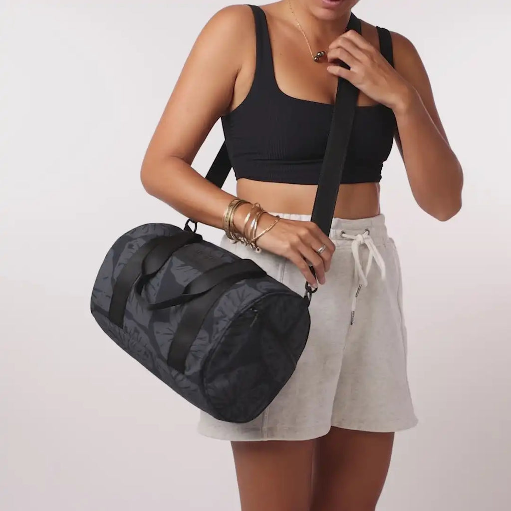 Leiha'a'akolea Keep It Light Stubby Duffle