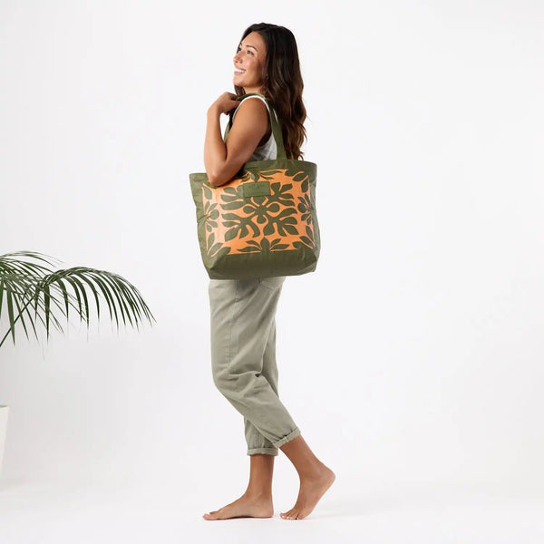 Kaʻulu Day Tripper in Papaya on Olive