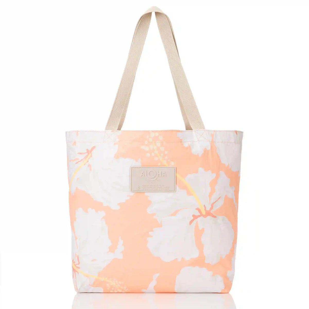 Taha'a Reversible Tote in Peachy Main image