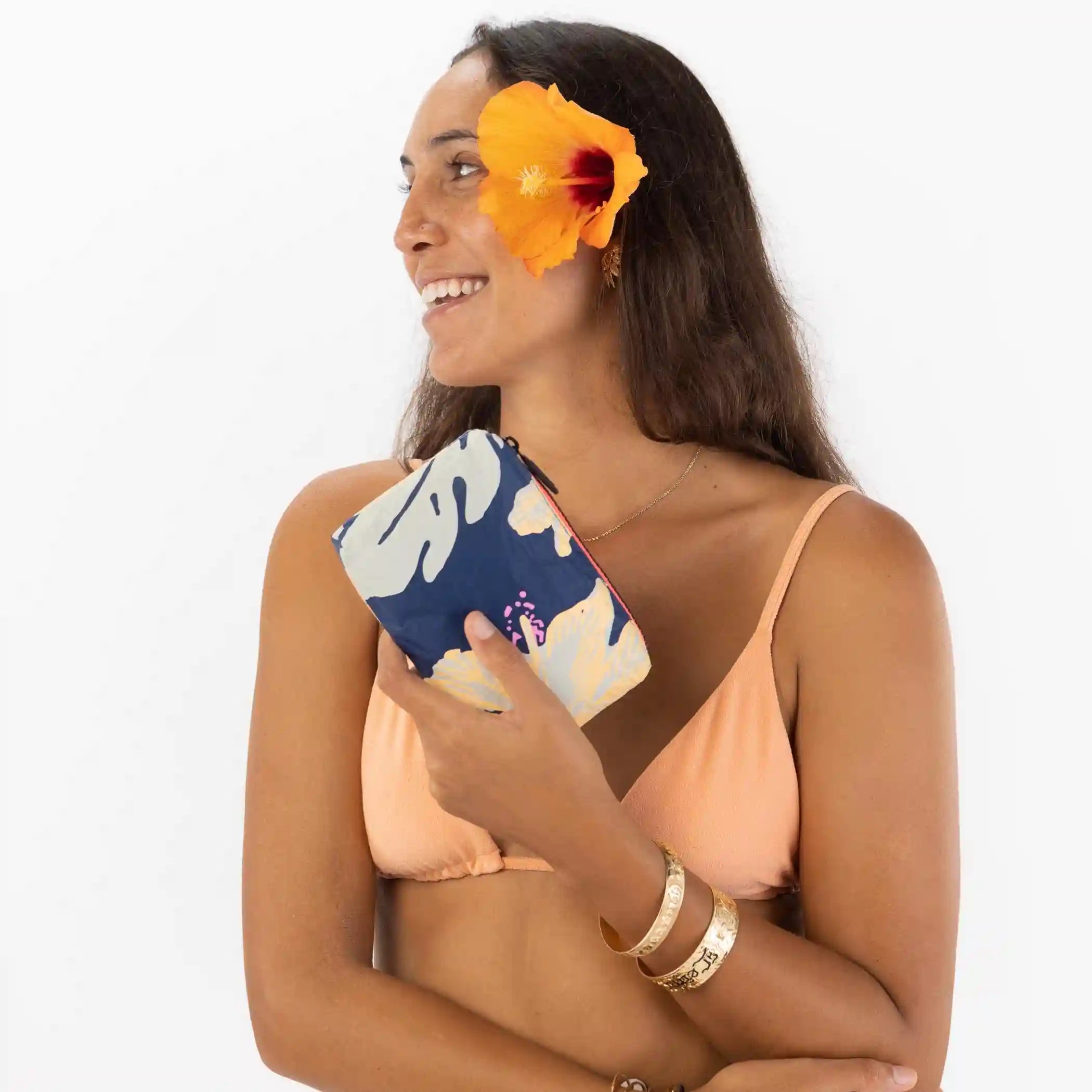Mini Papeʻete by Samudra Pouch in Neon Moon on Navy Secondary image