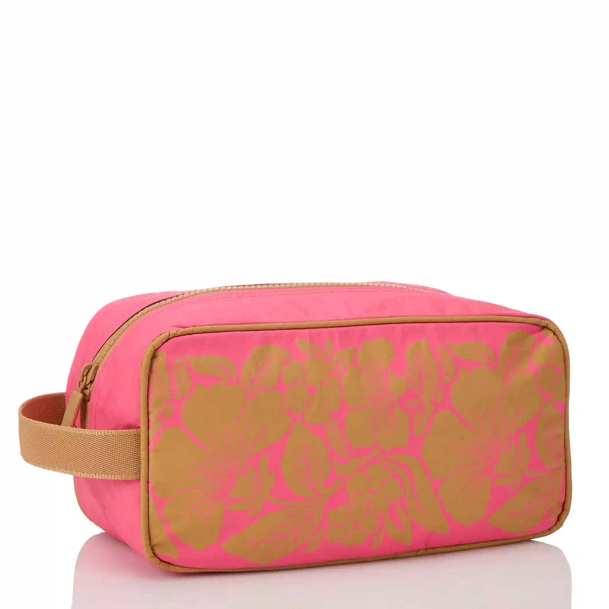 Heipua Dopp Kit in Neon Pink Secondary image