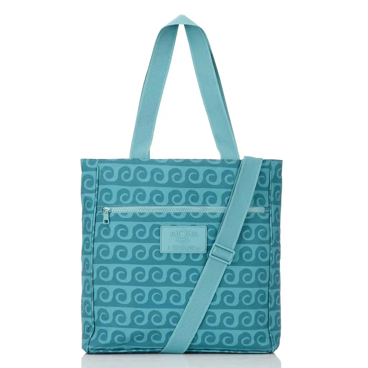 Party Wave Keep It Light Daily Tote in Tide Main image