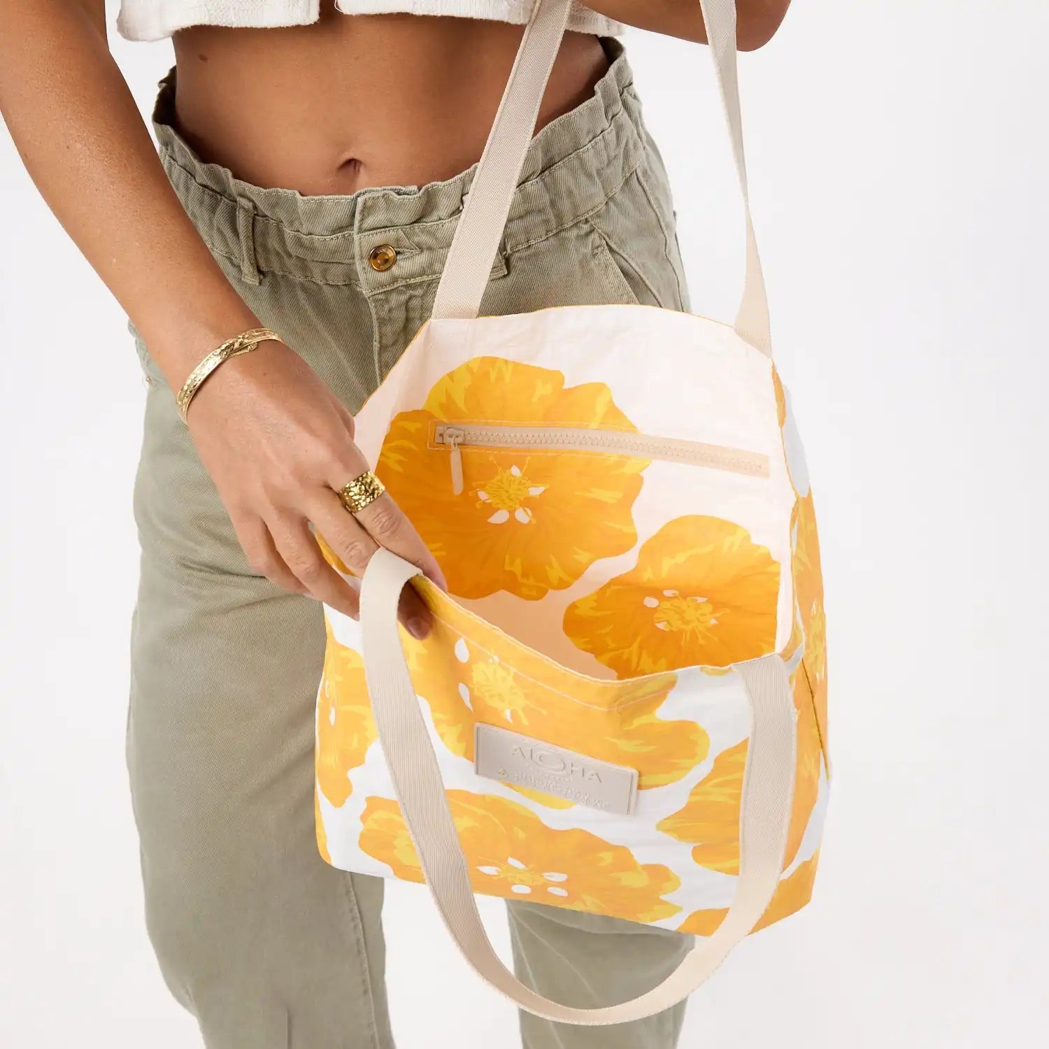 Pua Ilima Reversible Tote in Golden Secondary image