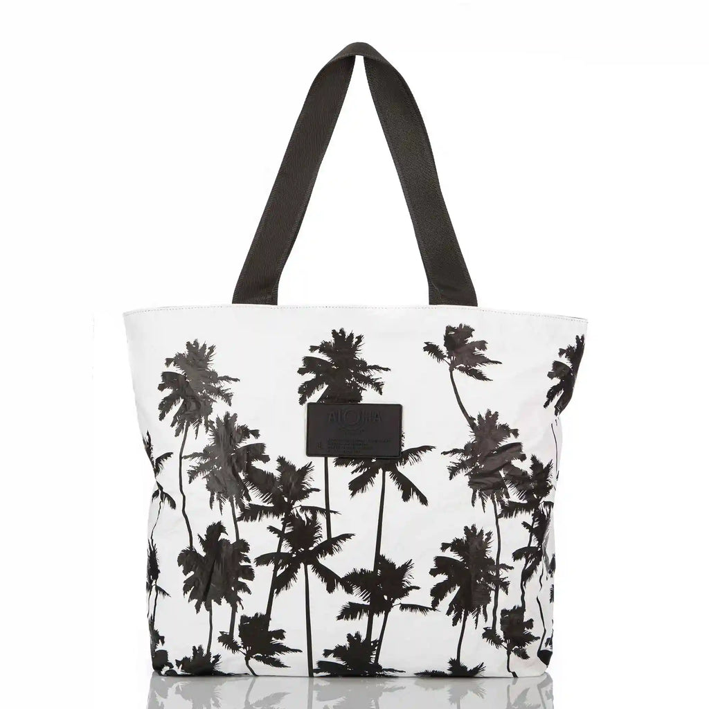Coco Palms Day Tripper in Black