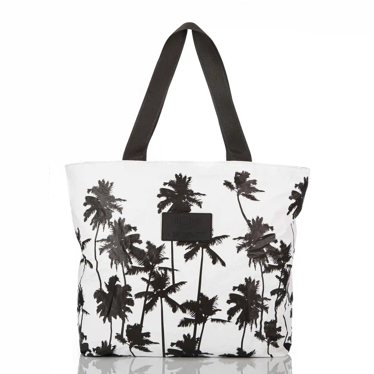 Coco Palms Day Tripper in Black Main image