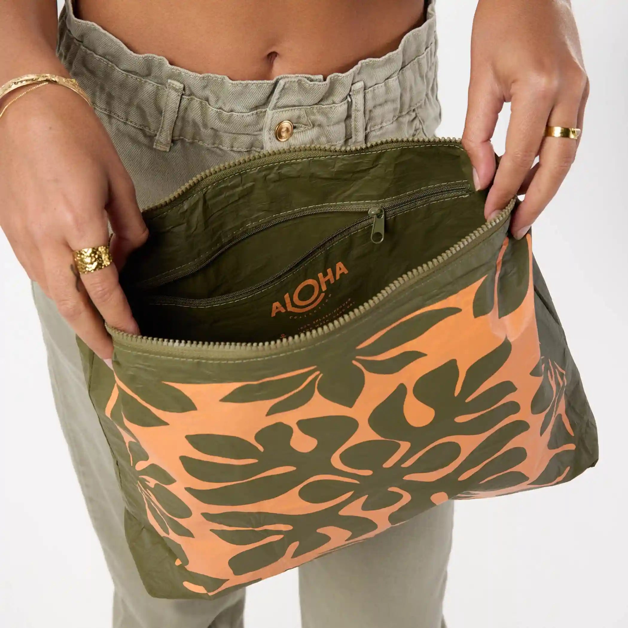 Kaʻulu MAX Pouch in Papaya on Olive Secondary image