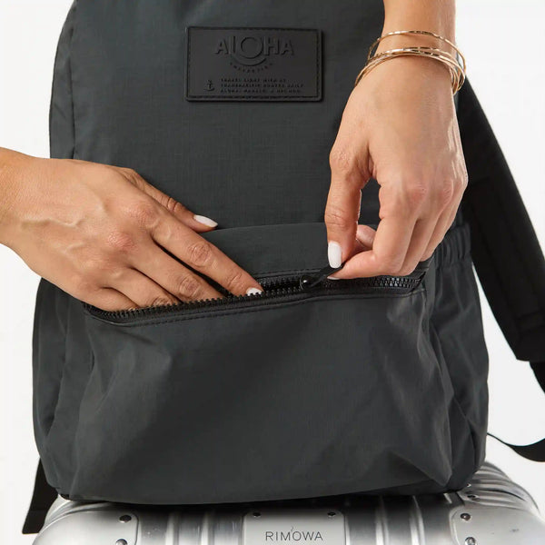 Party Wave Keep It Light Backpack in Tide