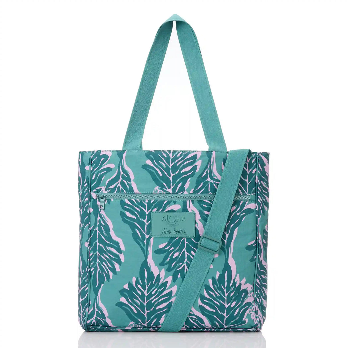 Uluwehi Keep It light Daily Tote in Atlantic on Tide Main image