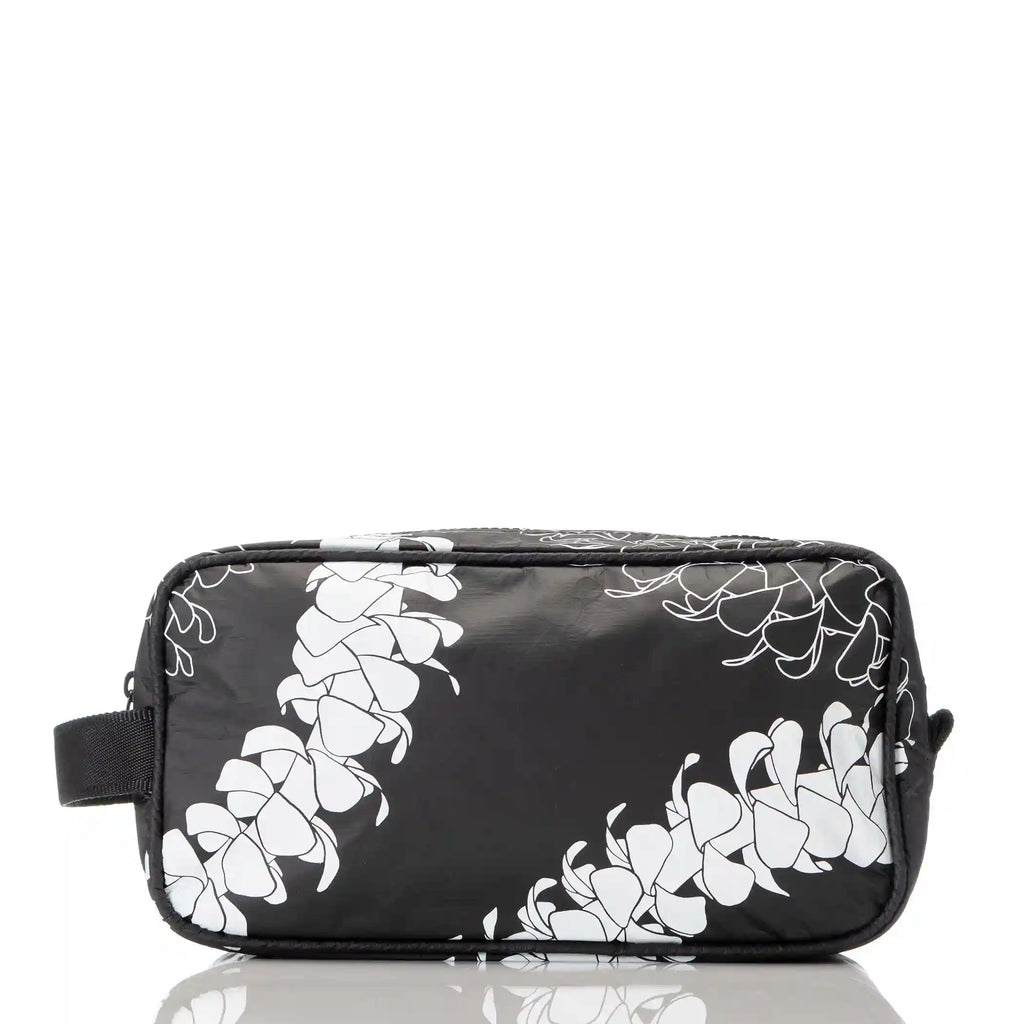 Puakenikeni Dopp Kit