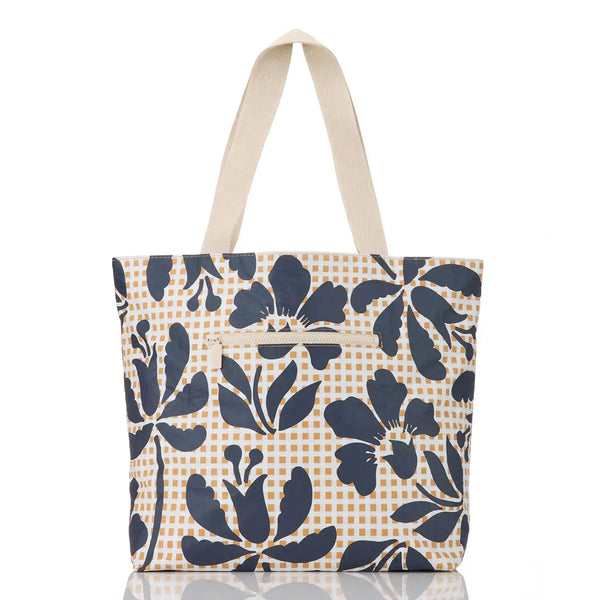 Picnic Fleur Day Tripper in Neptune