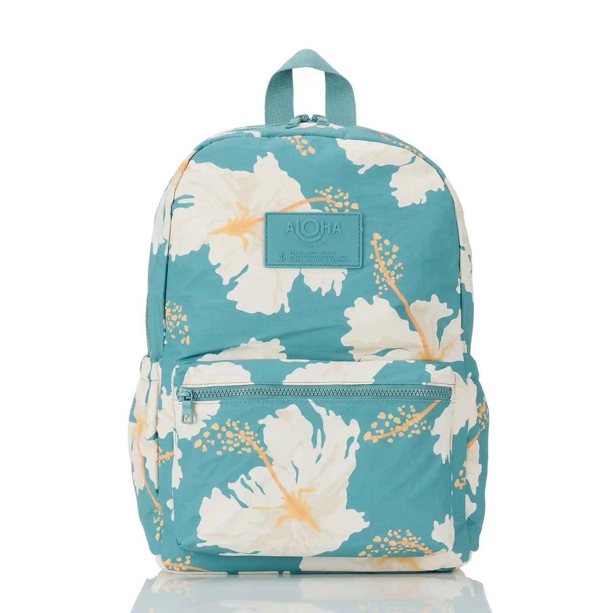 Taha'a Keep It Light Backpack in Tide Main image