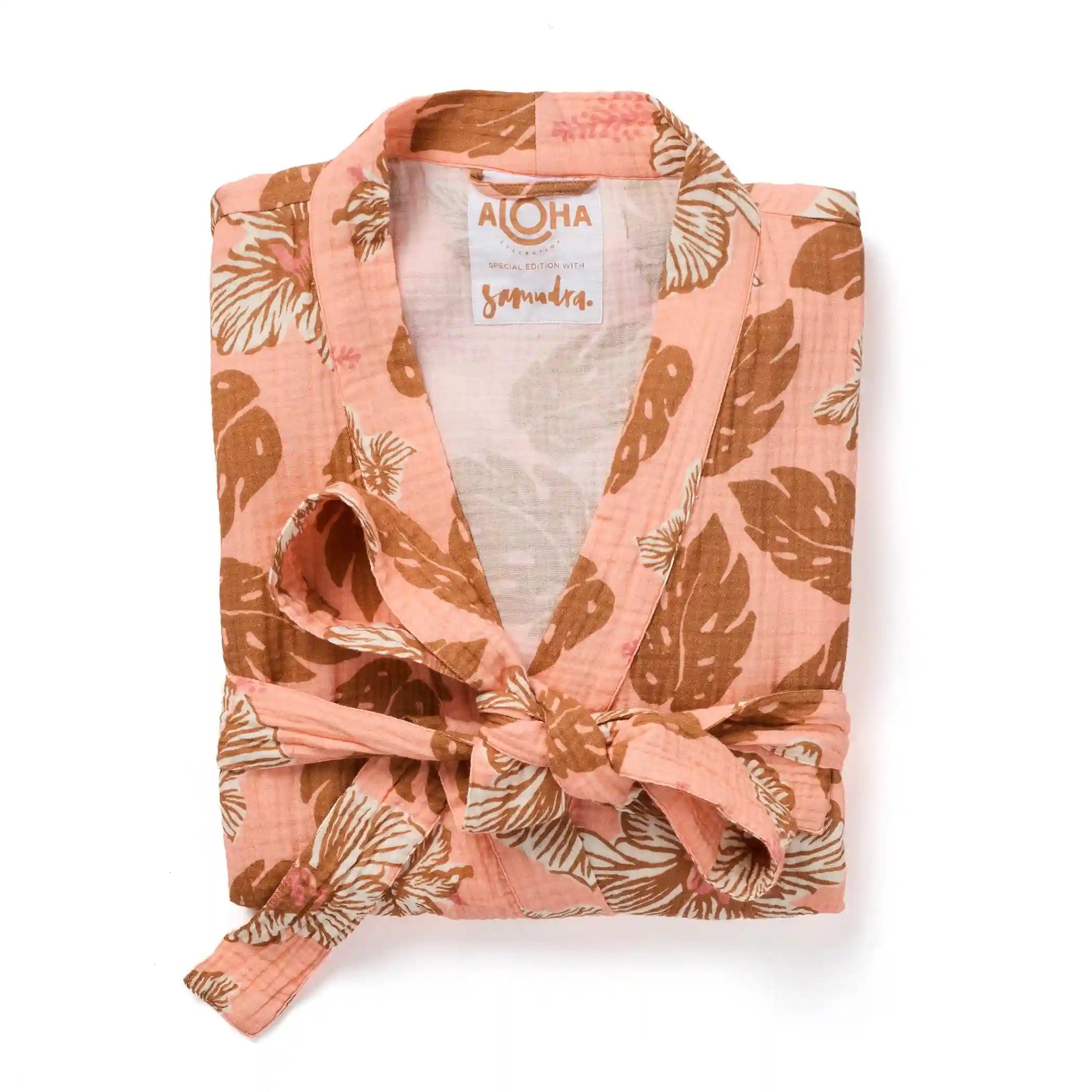 Papeete Vacation Robe in Desert Secondary image